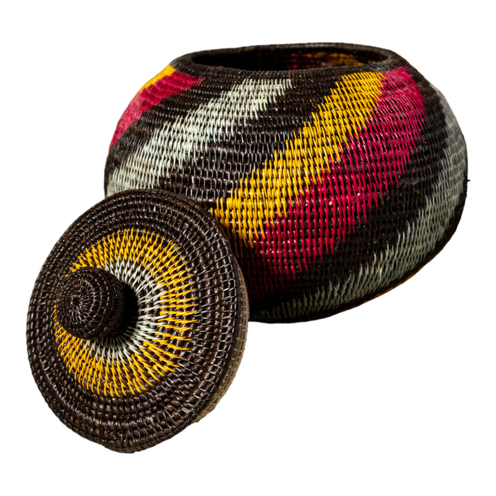 Silver Spiral Woven Basket With Top