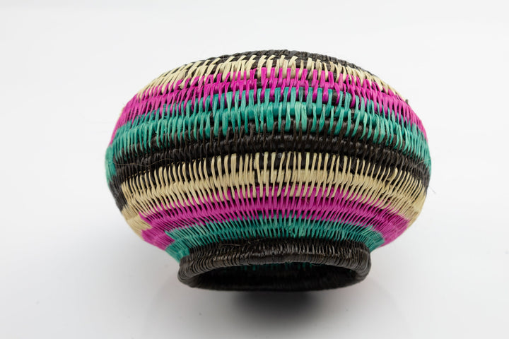 Hand Woven Special Color Basket Made By Wounaan And Emberá Panama Indians. Bowl Basket, Woven Basket, Basket Decor, Woven Storage