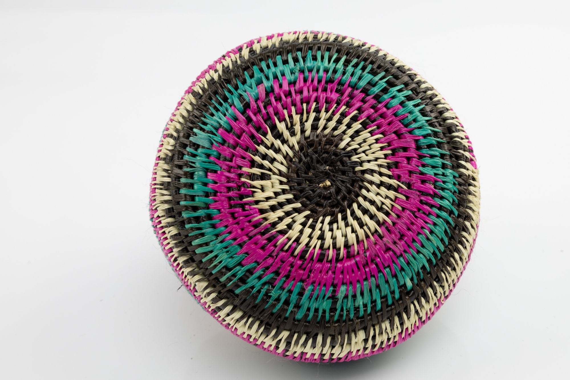 Hand Woven Special Color Basket Made By Wounaan And Emberá Panama Indians. Bowl Basket, Woven Basket, Basket Decor, Woven Storage