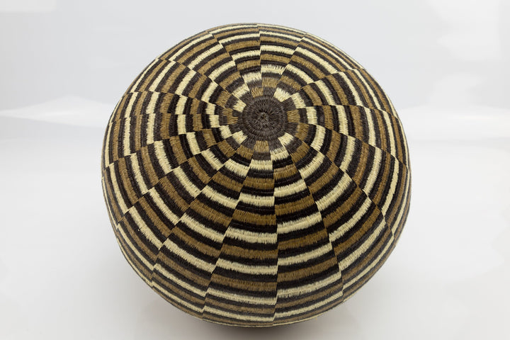 Large Hand Woven Basket Made By Wounaan And Emberá Panama Indians. Bowl Basket, Woven Basket, Basket Decor, Woven Storage