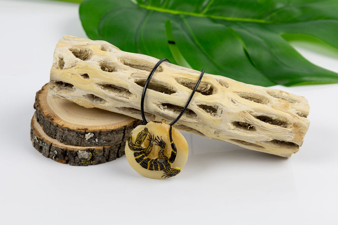 Caiman Necklace Handmade Jewelry By Indigenous Artisans. Animal Jewelry, Tagua Jewelry, Crocodille Necklace, Alligator Jewelry